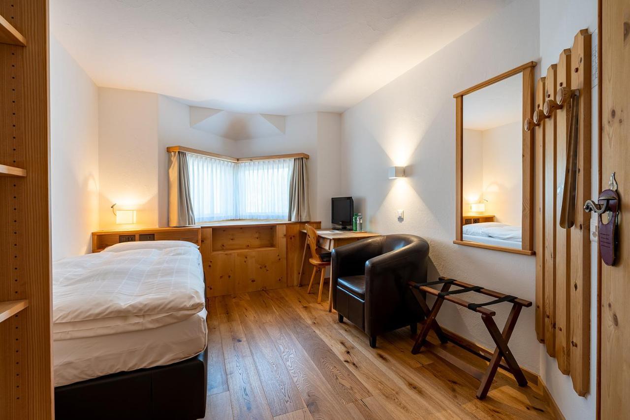 Hotel Saluver Celerina/Schlarigna Bagian luar foto
