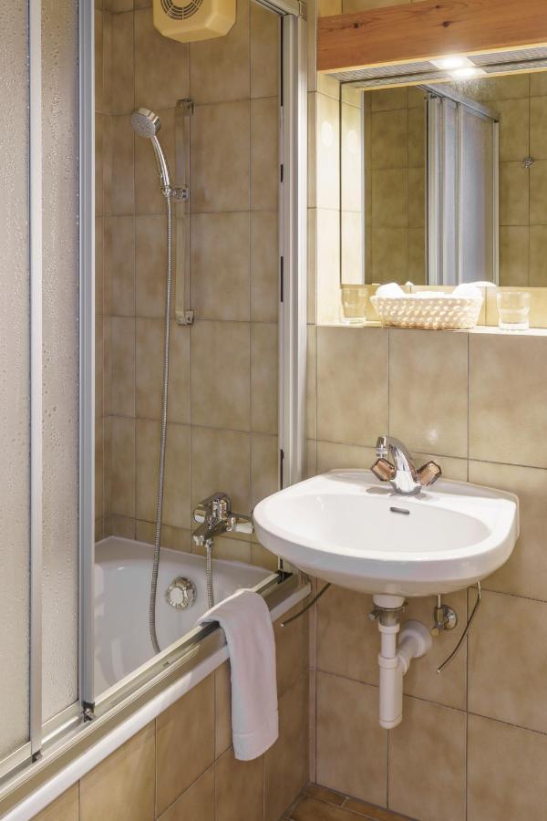 Hotel Saluver Celerina/Schlarigna Bagian luar foto